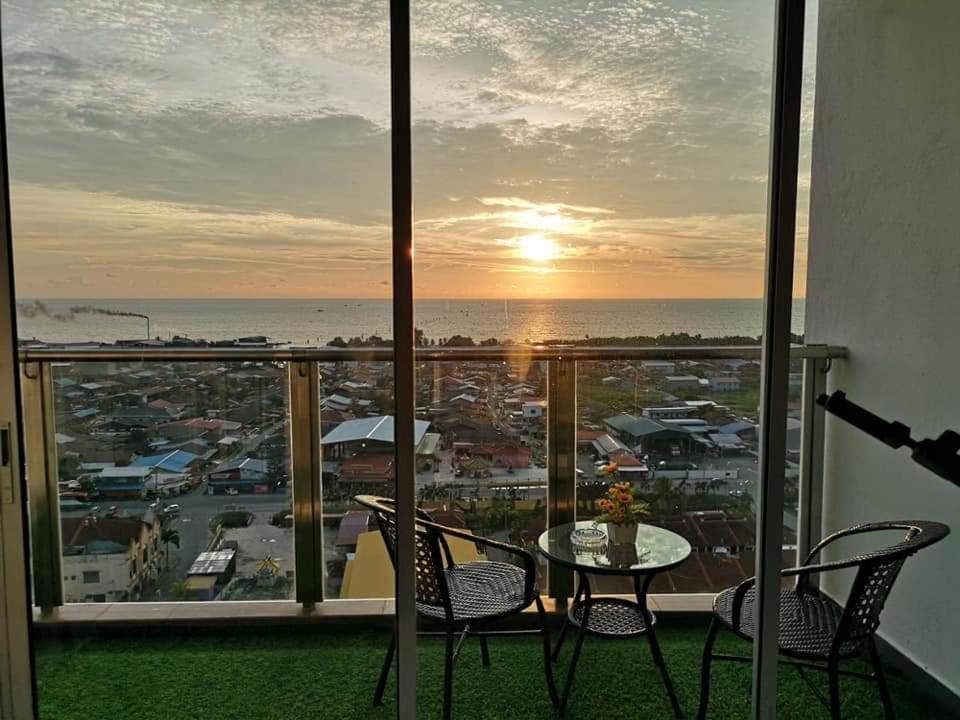 Sekinchan Seaview Homestay 7 High View Dış mekan fotoğraf